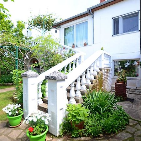 Apartment Amedea Kanfanar Bagian luar foto