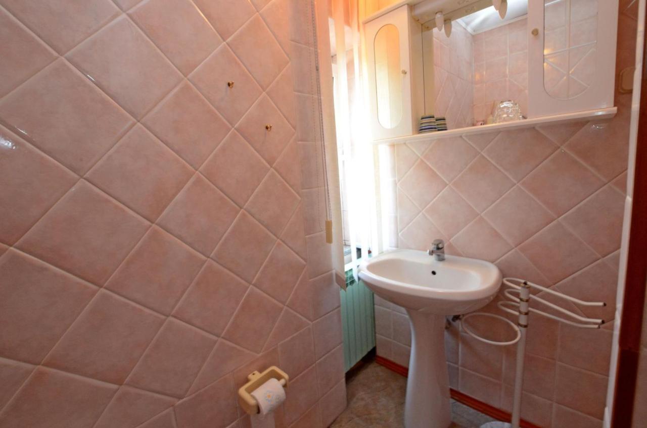 Apartment Amedea Kanfanar Bagian luar foto
