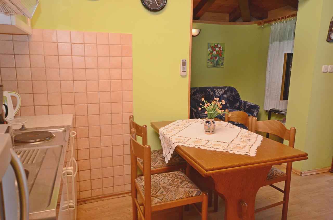 Apartment Amedea Kanfanar Bagian luar foto