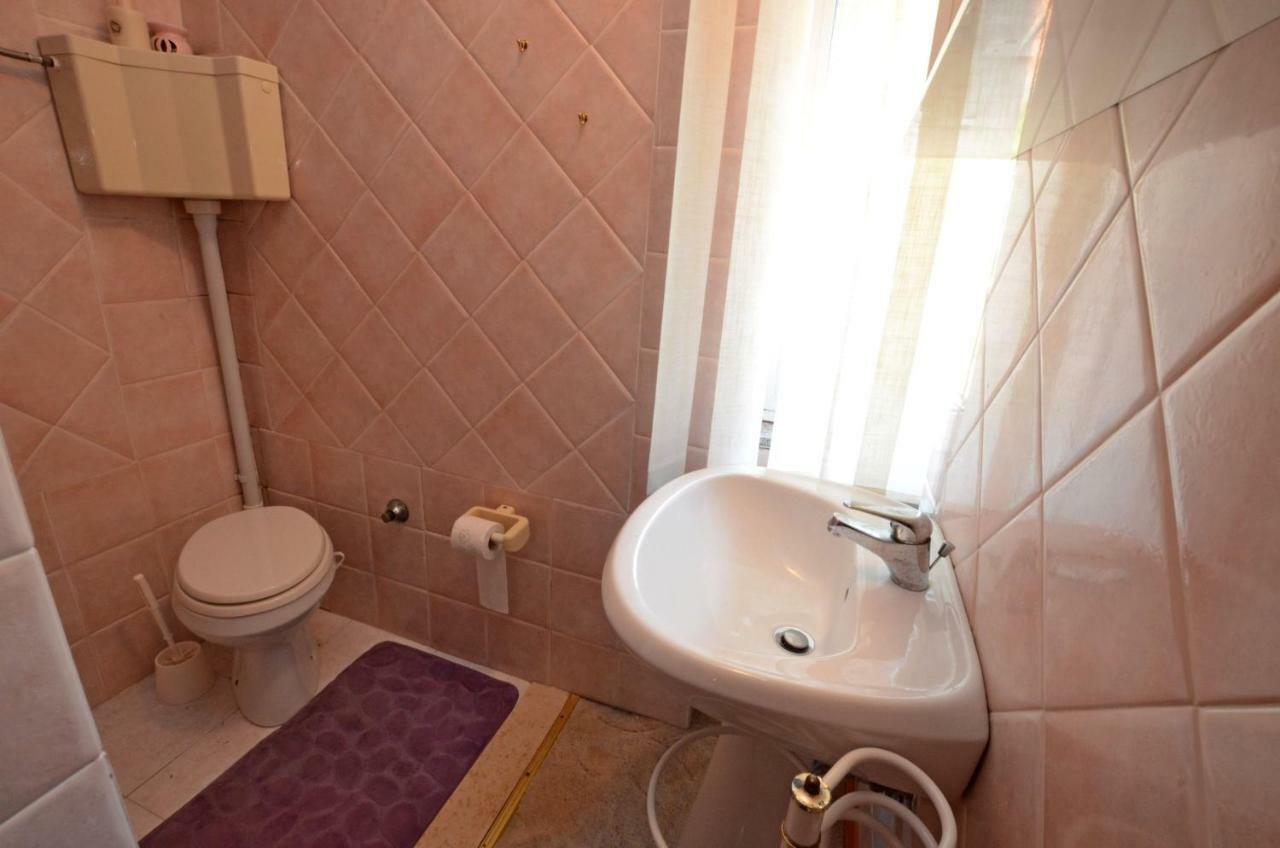 Apartment Amedea Kanfanar Bagian luar foto
